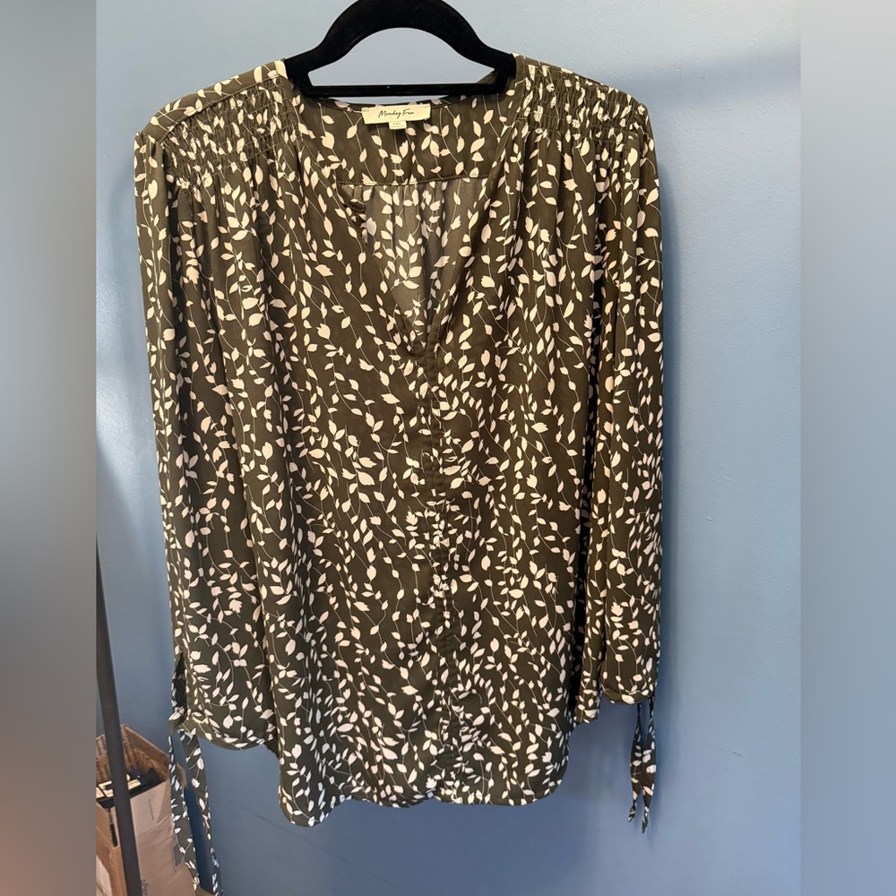 Stylish Olive and White Leaf Print Blouse